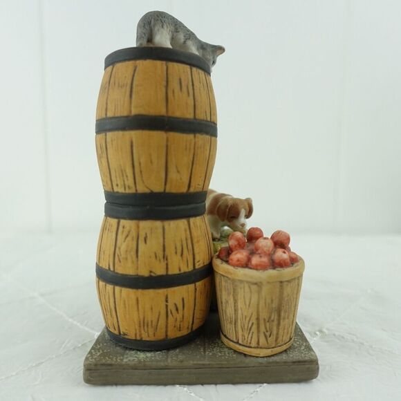 Cute Cats! Porcelain Sculpture Collection Hide & Seek The Danbury Mint - Picture 4 of 9